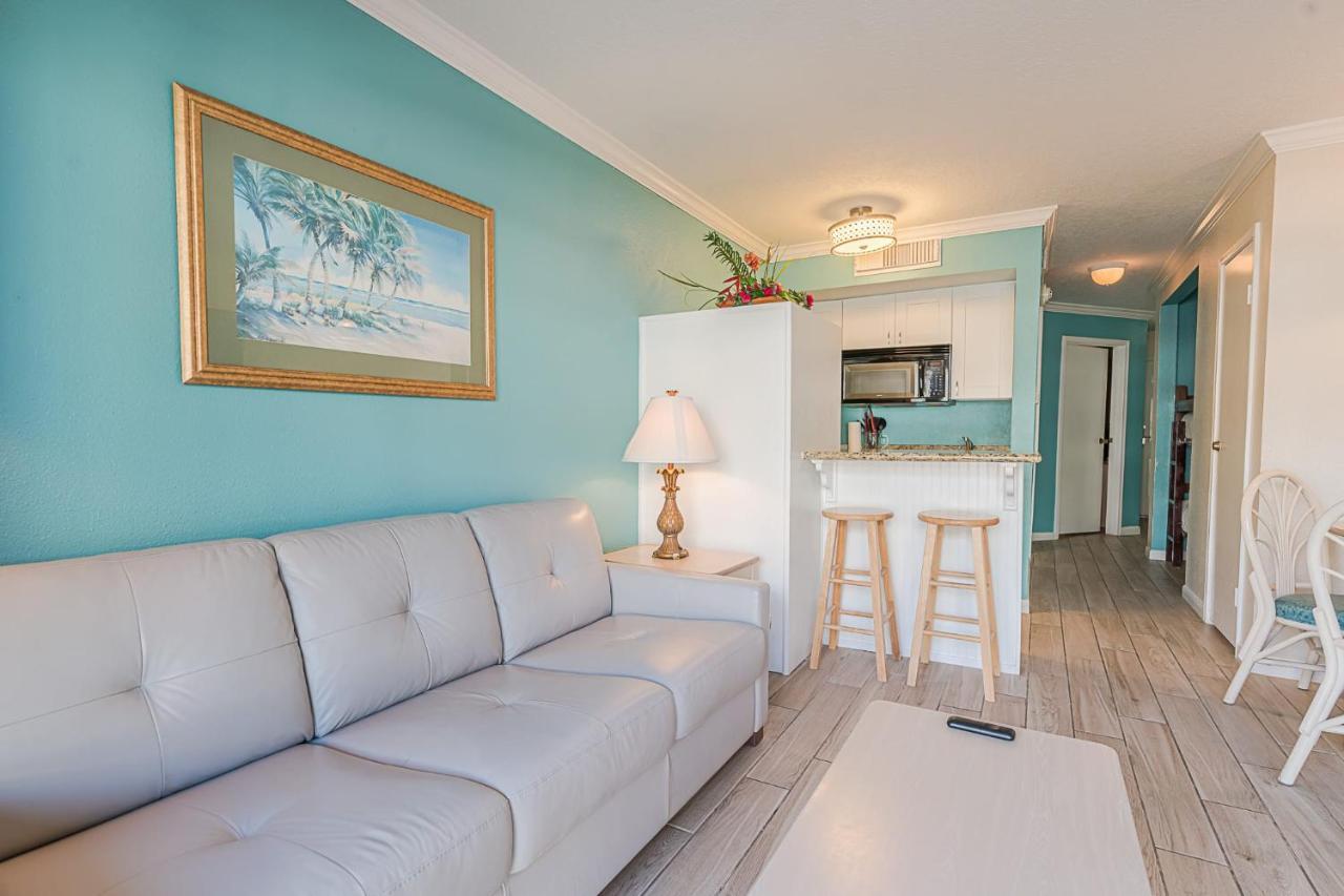 Beachside Bungalow With 2 Pools Hotell Galveston Exteriör bild